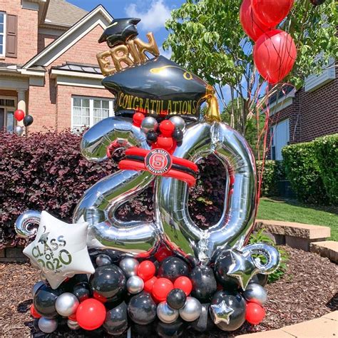 graduation balloon displays